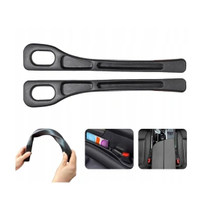 Wypełniacz szczeliny między fotele samochodowe (komplet 2x) w kolorze czarnym, włożony w lukę obok konsoli centralnej.